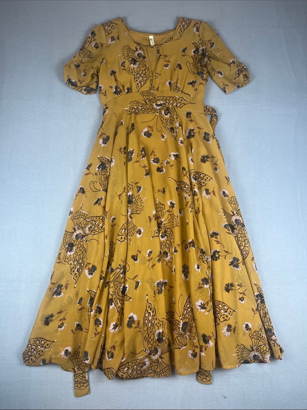Free People Bonnie Butterfly Dress in marigold
Size: 2